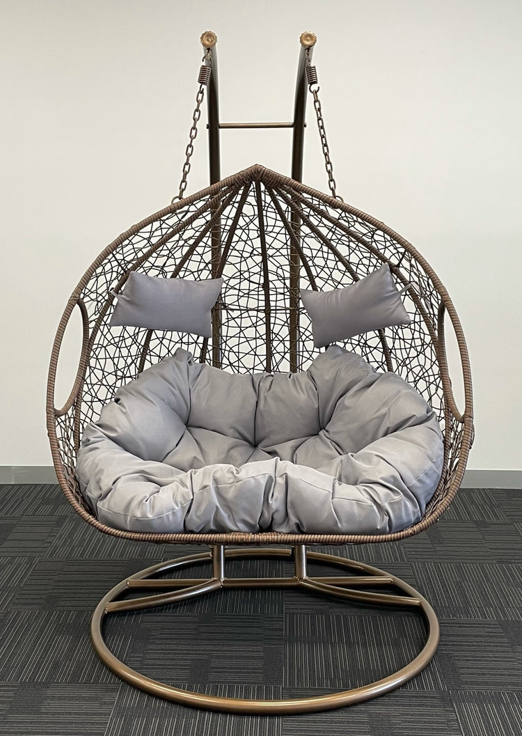 'Double Yolk' Hanging Egg Swing Chair - Outdoor Wicker Twin Seat