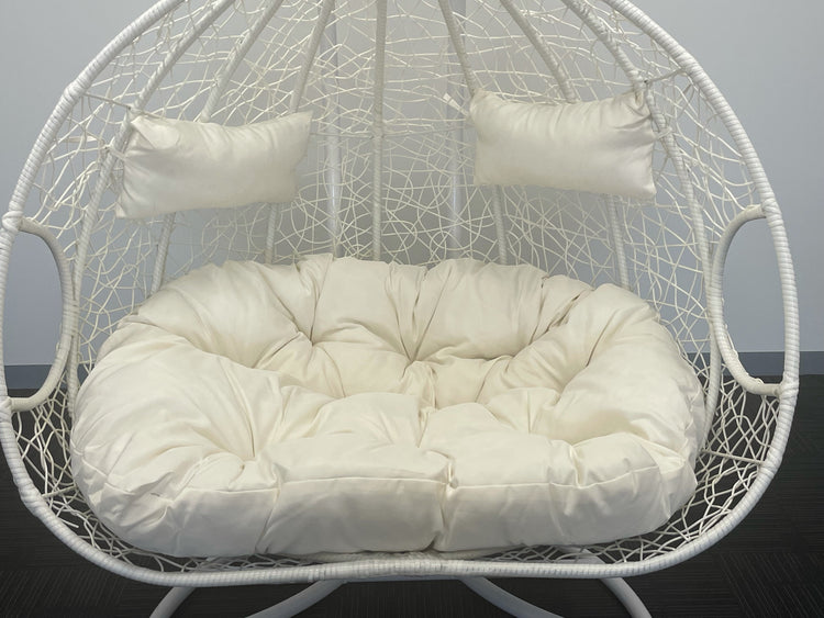 'Queenie' Hanging Egg Swing Chair - Outdoor Wicker Twin Seat