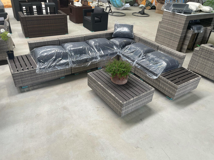 Autumn Sunset 7-Piece Outdoor Modular Lounge Set